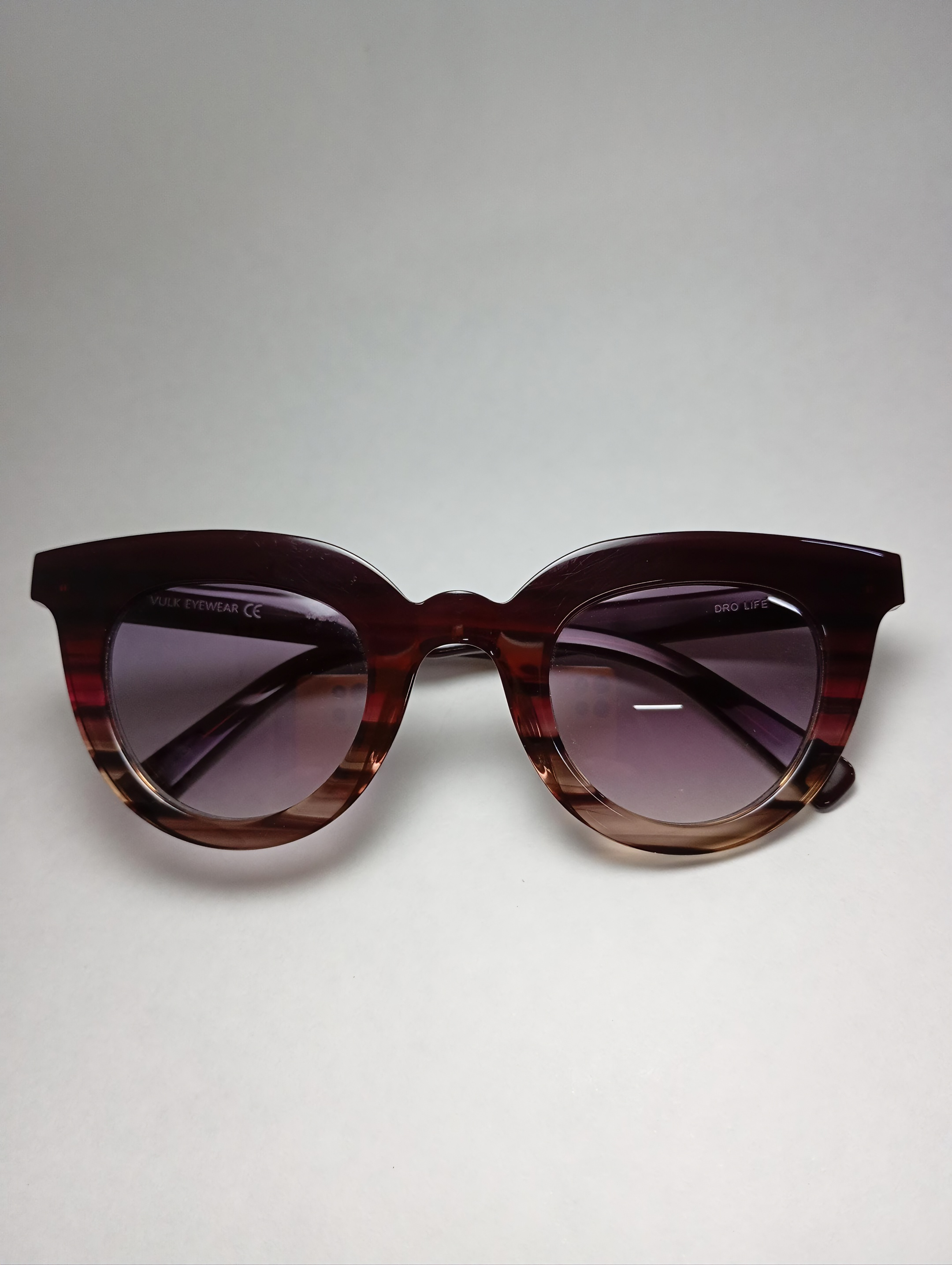VULK Dro Life | Gafas de Sol Cat Eye Burdeos Lentes Lilas