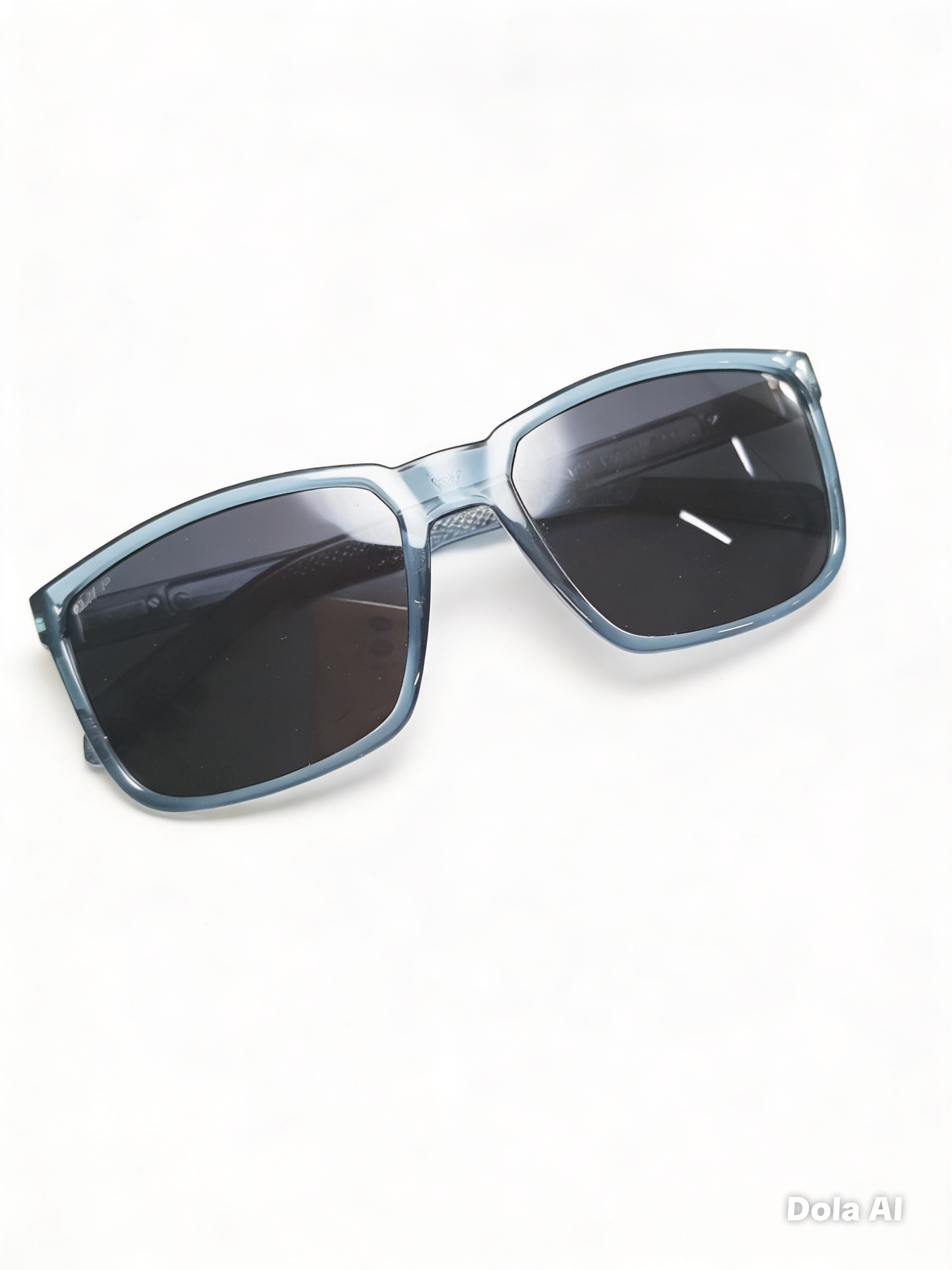 VULK Zede | Gafas de Sol Polarizadas Azul Transparente Lentes Grises